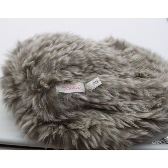 Scaasi Hat Beret Womens Medium Gray Fur Fluffy Winter Accessory Chic Soft‎ main image 4